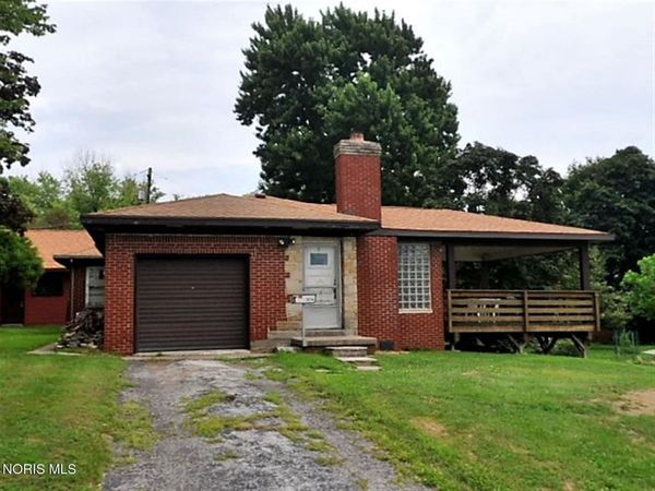 304 Mohawk Place, Maumee, OH 43537