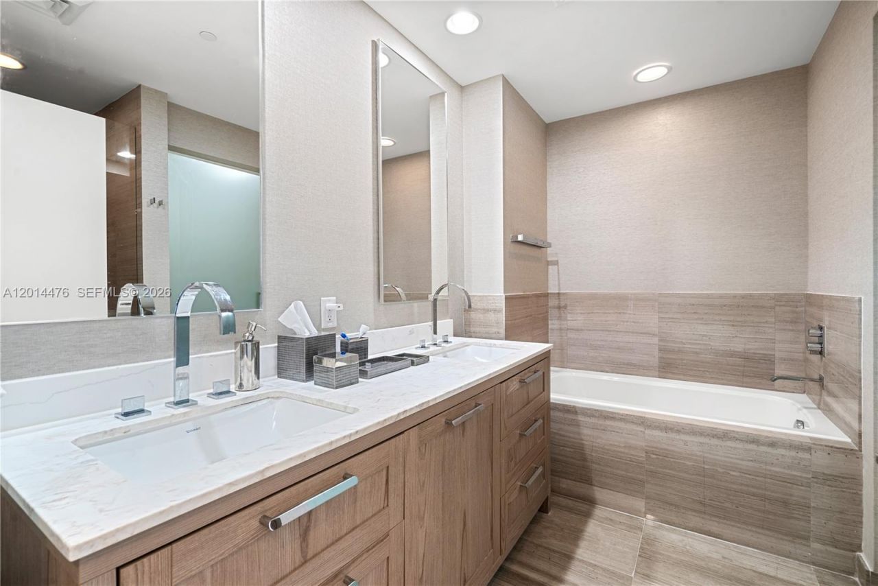 360 Ocean Dr, Unit 1106S, Key Biscayne, FL 33149 Photo