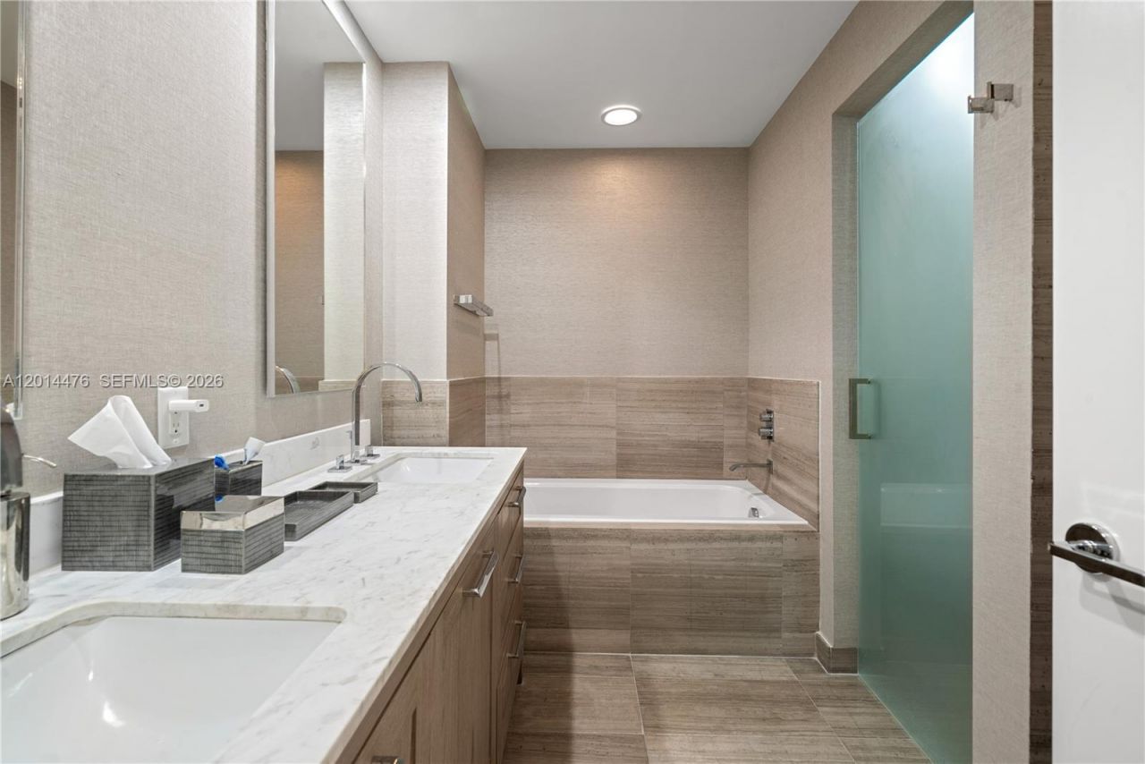360 Ocean Dr, Unit 1106S, Key Biscayne, FL 33149 Photo