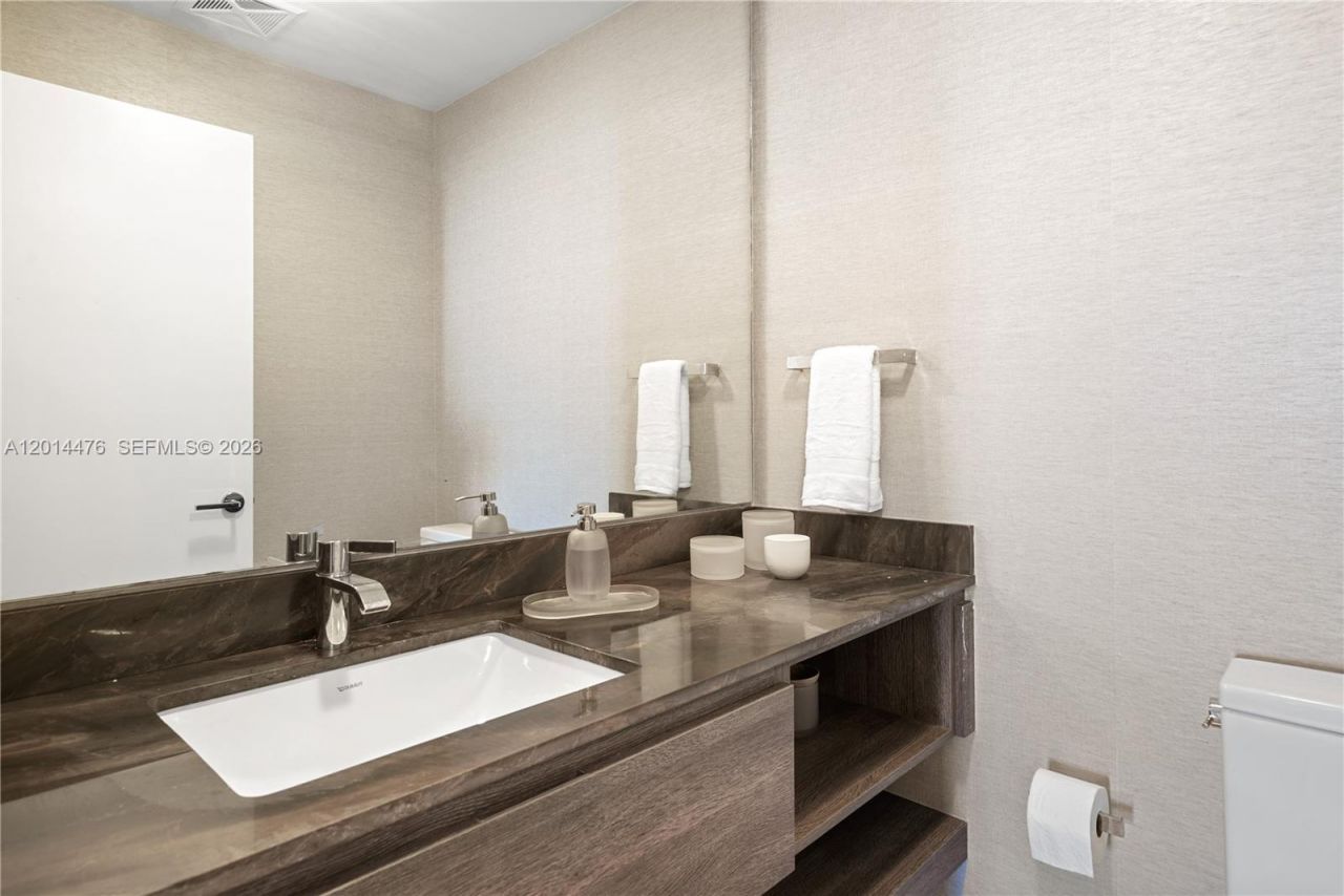 360 Ocean Dr, Unit 1106S, Key Biscayne, FL 33149 Photo