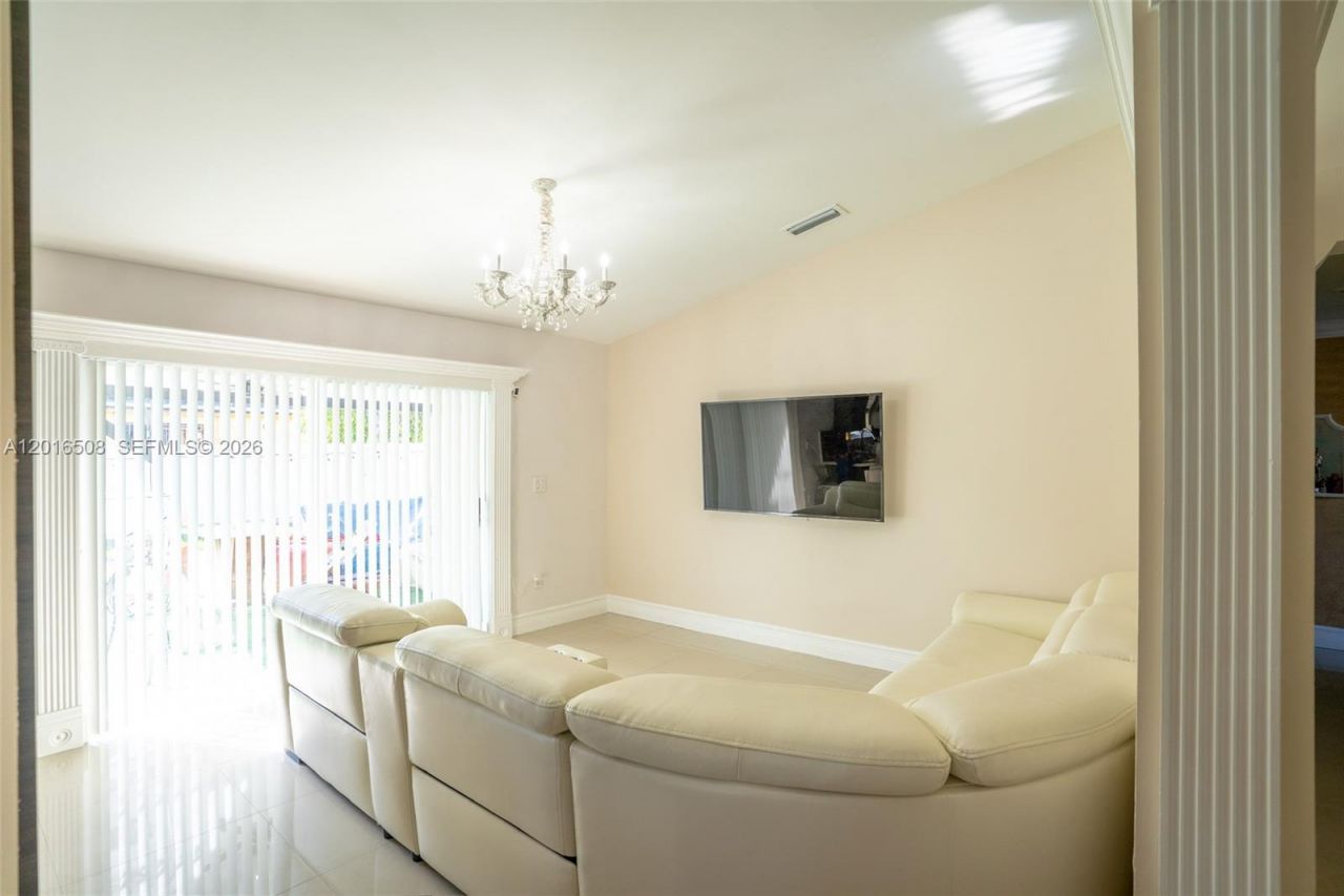 10704 SW 167th St , Miami, FL 33157 Photo