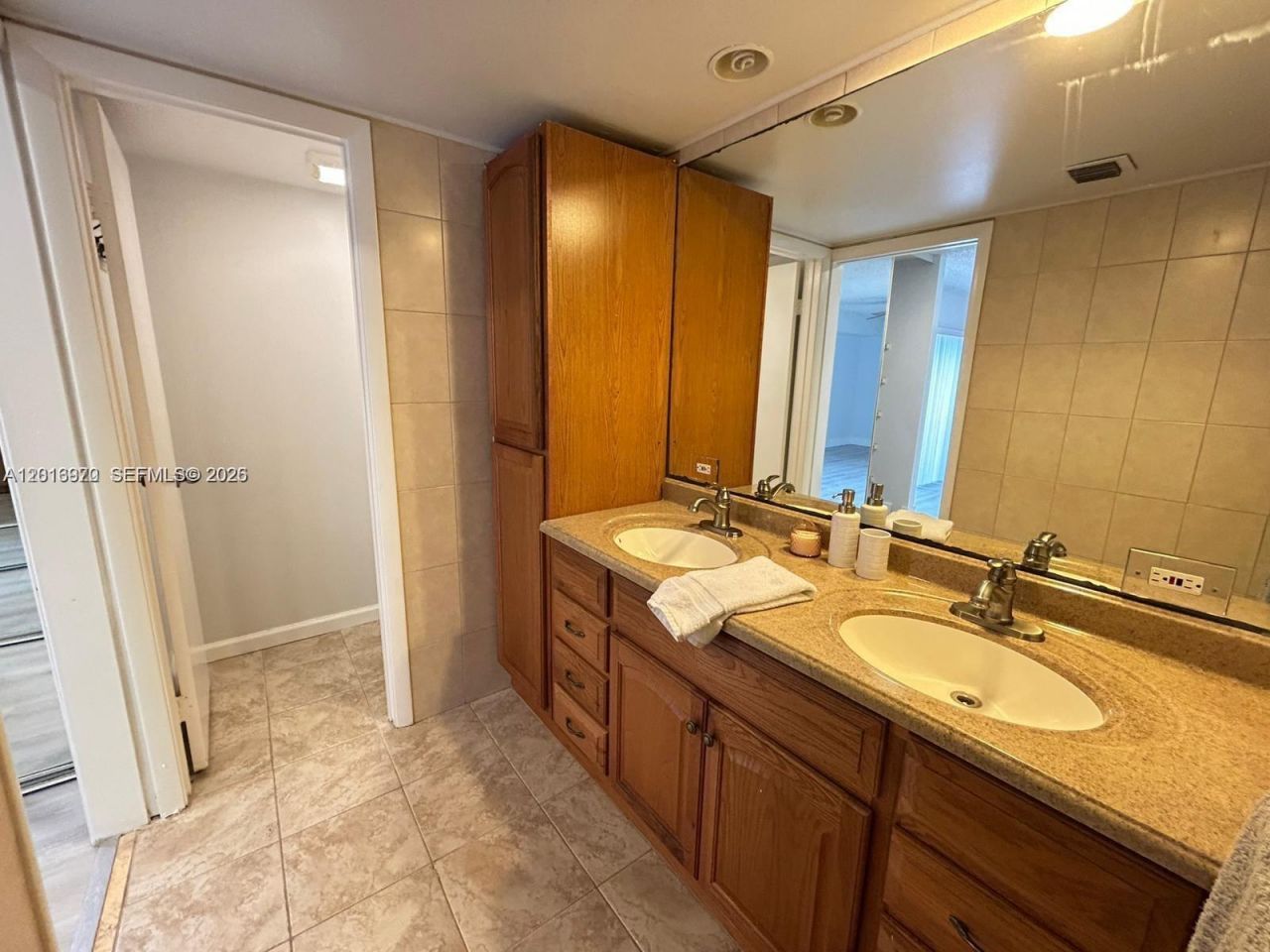 9106 SW 20th St , Unit C, Davie, FL 33324 Photo