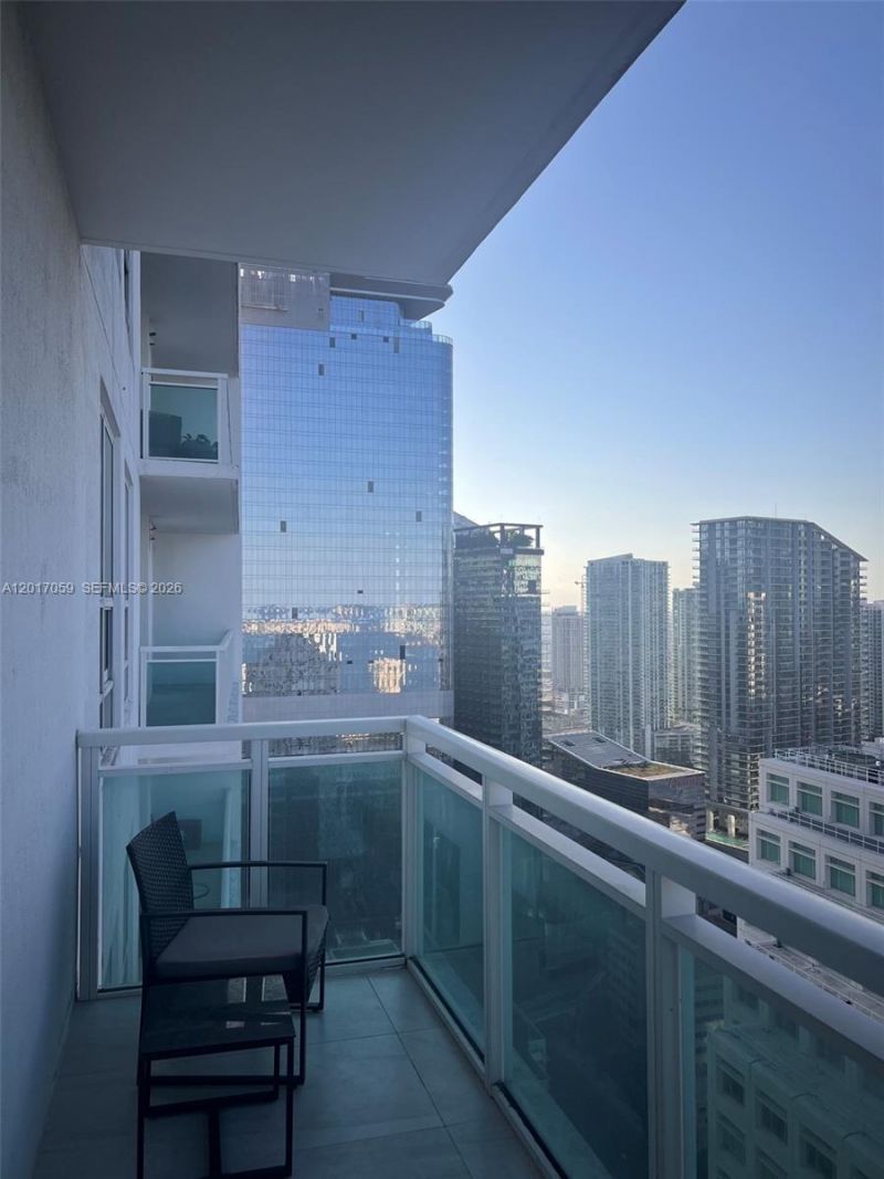950 Brickell Bay Dr , Unit 4208, Miami, FL 33131 Photo