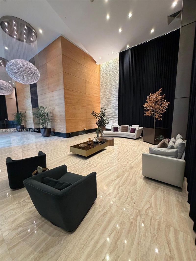 950 Brickell Bay Dr , Unit 4208, Miami, FL 33131 Photo
