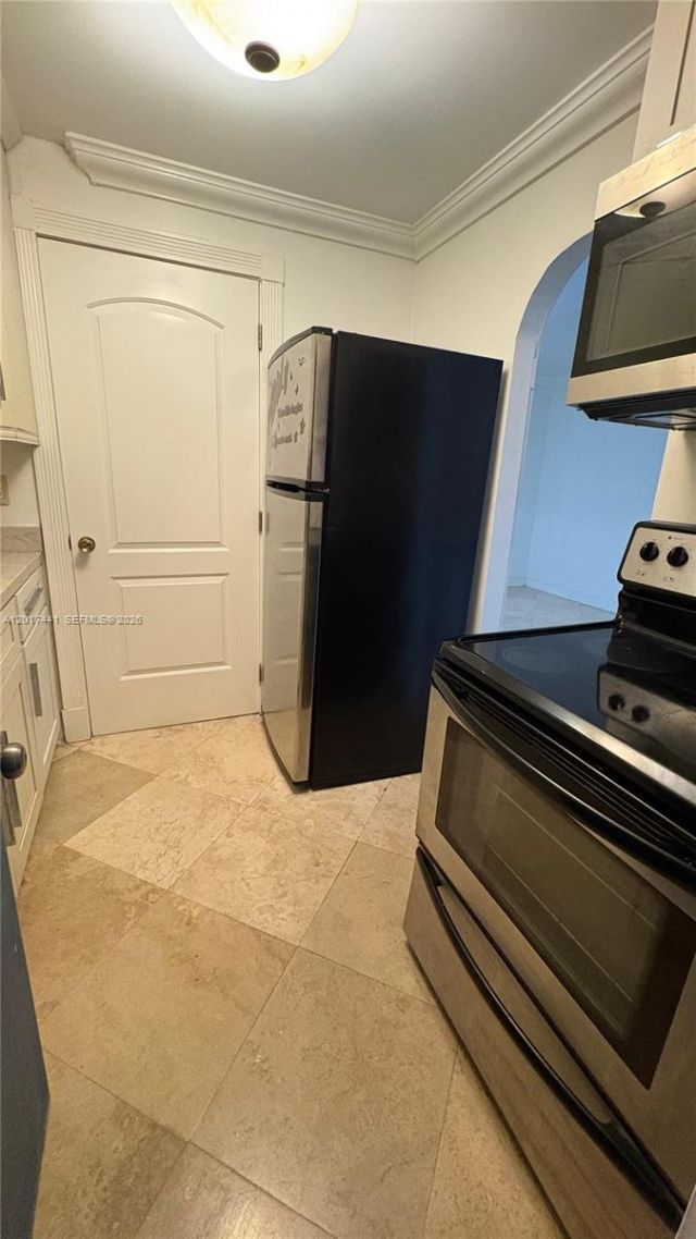 1407 NE 56th St, Unit 316, Fort Lauderdale, FL 33334 Photo