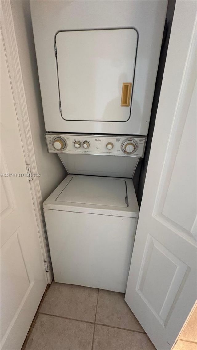 1407 NE 56th St, Unit 316, Fort Lauderdale, FL 33334 Photo