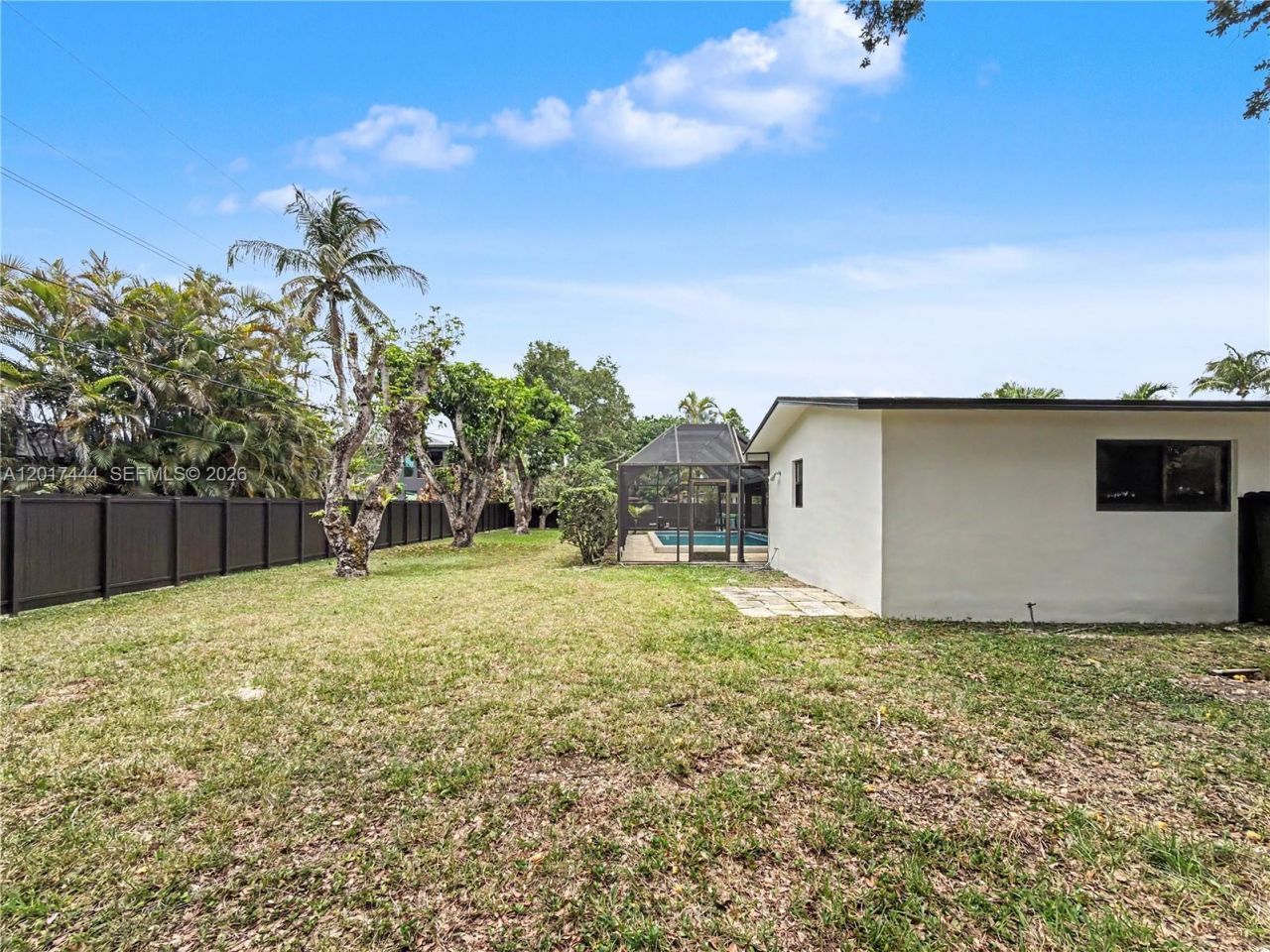 8340 SW 154th Ter, Palmetto Bay, FL 33157 Photo