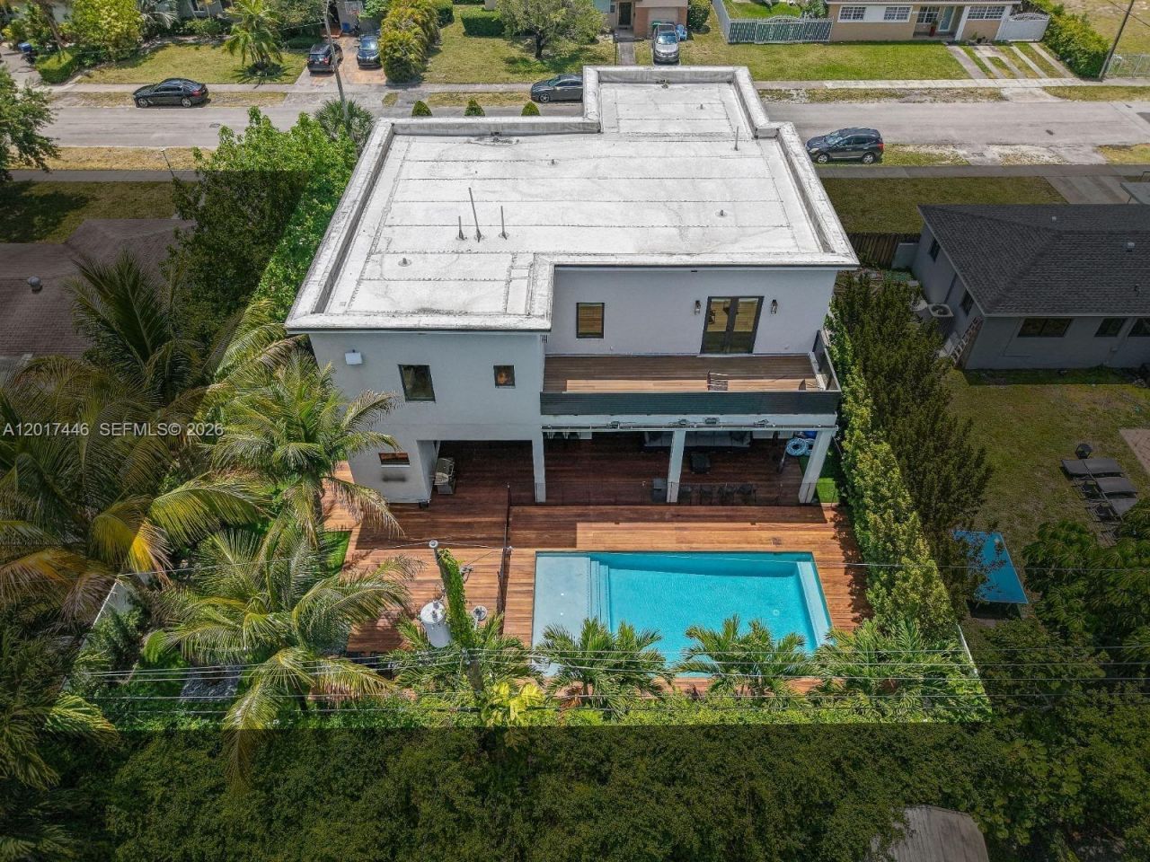 1025 NE 170th Ter, Miami, FL 33162 Photo