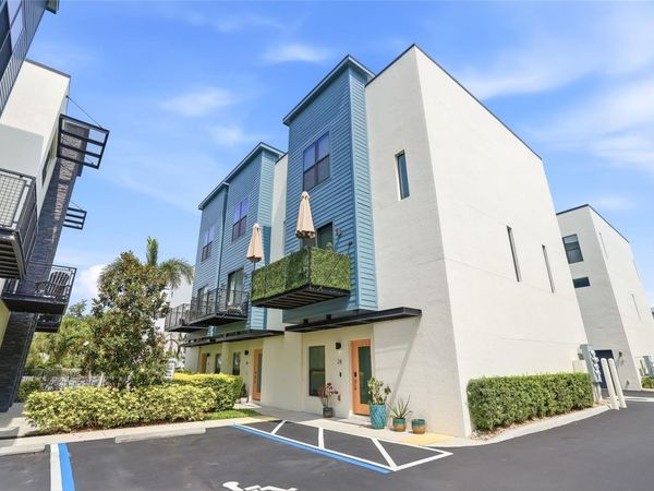 4810 W MCELROY AVENUE , Unit 30, TAMPA, FL 33611