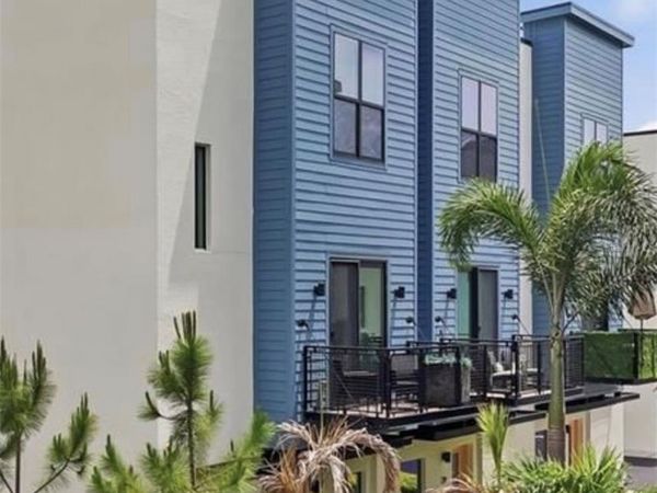 4810 W MCELROY AVENUE, Unit 30, TAMPA, FL 33611