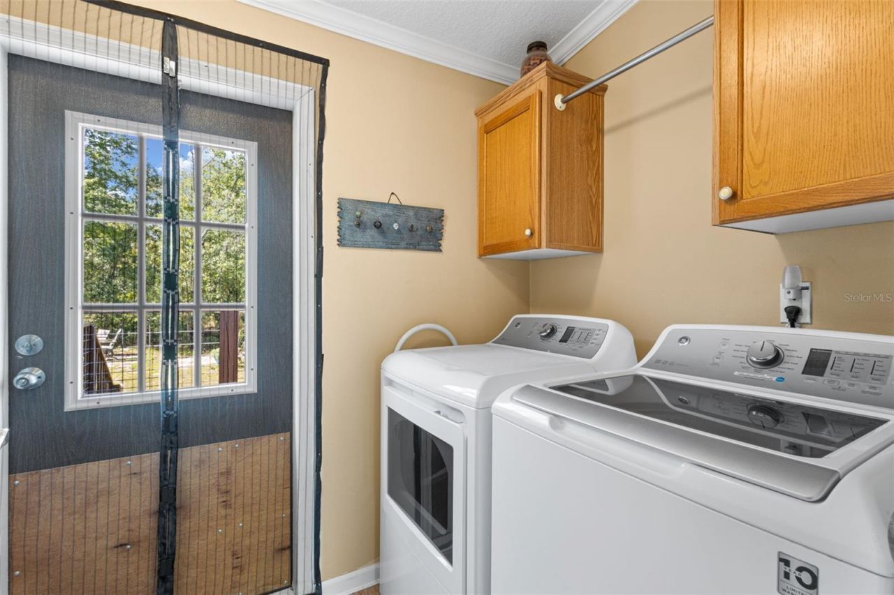 5330 SE 128th Terrace , Morriston, FL 32668 Photo