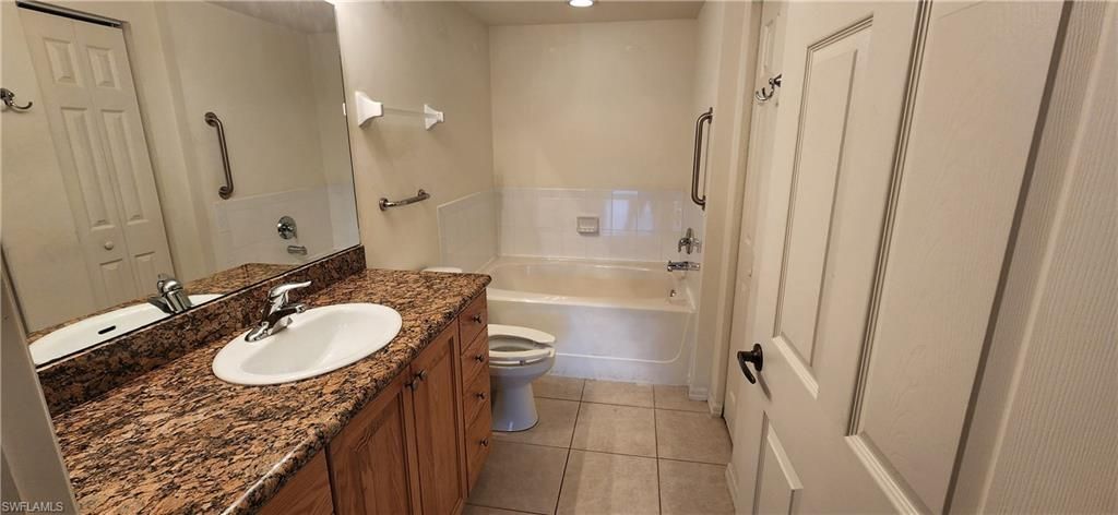 1794 Concordia Lake Cir, Unit 2603, Cape Coral, FL 33909 Photo