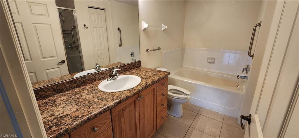 1794 Concordia Lake Cir, Unit 2603, Cape Coral, FL 33909 Photo