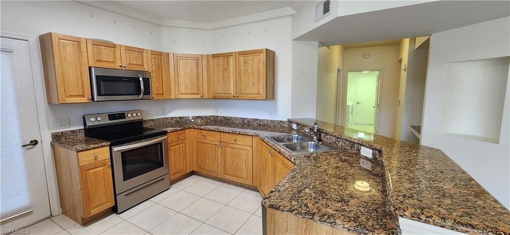 1794 Concordia Lake Cir, Unit 2603, Cape Coral, FL 33909 Photo