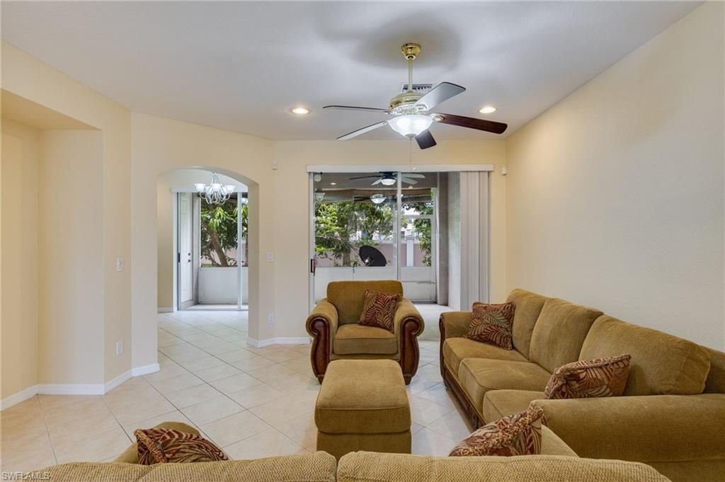 9967 Chiana Cir, Fort Myers, FL 33905 Photo