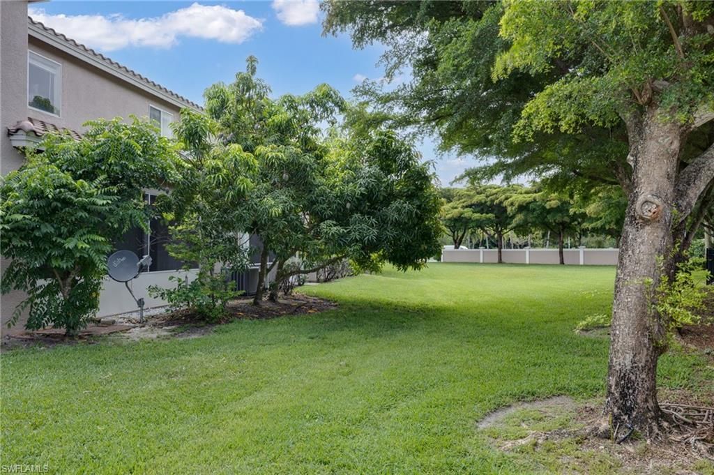 9967 Chiana Cir, Fort Myers, FL 33905 Photo