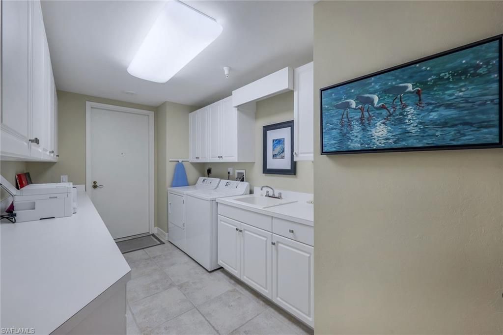 295 Grande Way , Unit 1202, Naples, FL 34110 Photo