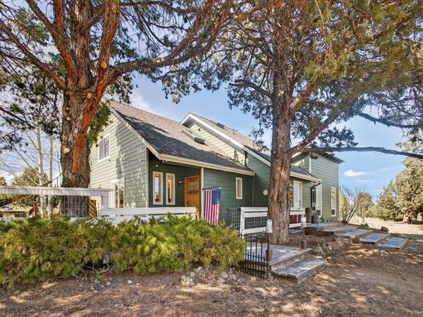 22222 Sweetgrass Drive, Bend, OR 97702
