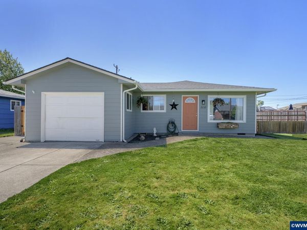 2632 Hill St SE, Albany, OR 97322