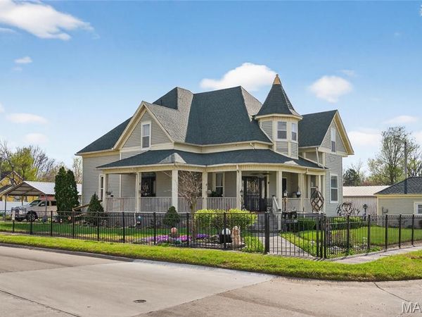 303 Dorothy Street, Sikeston, MO 63801