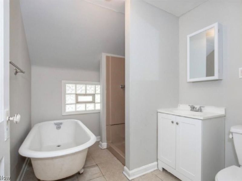 2219 Hood Avenue, Cleveland, OH 44109 Photo 9