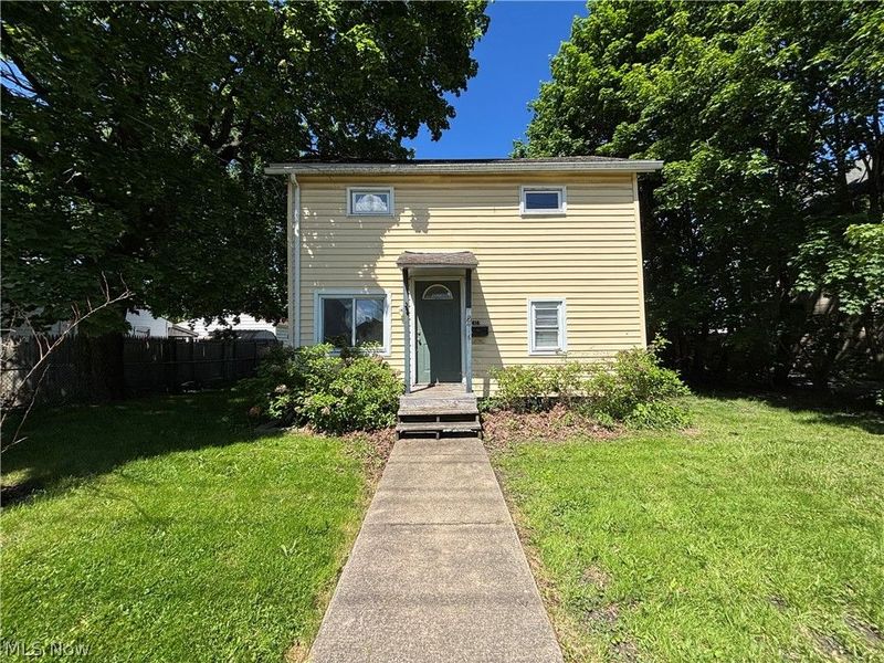 416 N Cedar Avenue, Niles, OH 44446 Photo 1