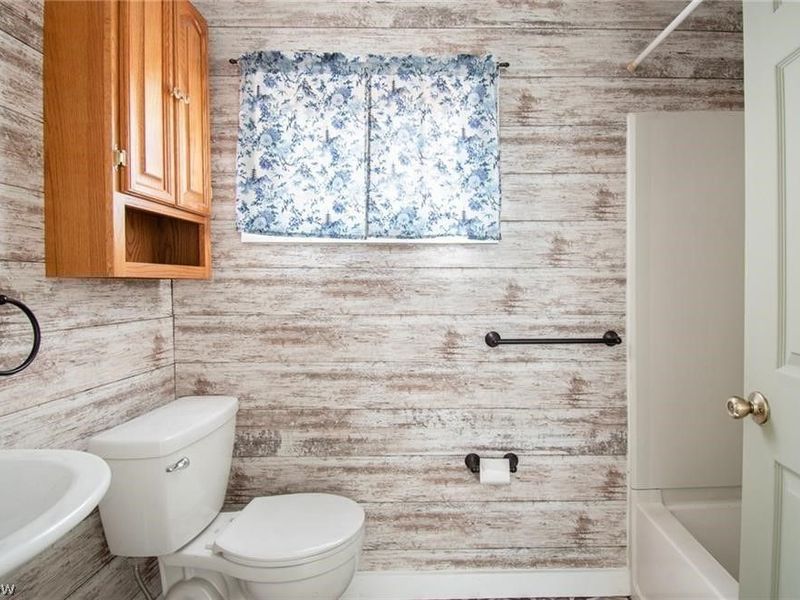 416 N Cedar Avenue, Niles, OH 44446 Photo 7