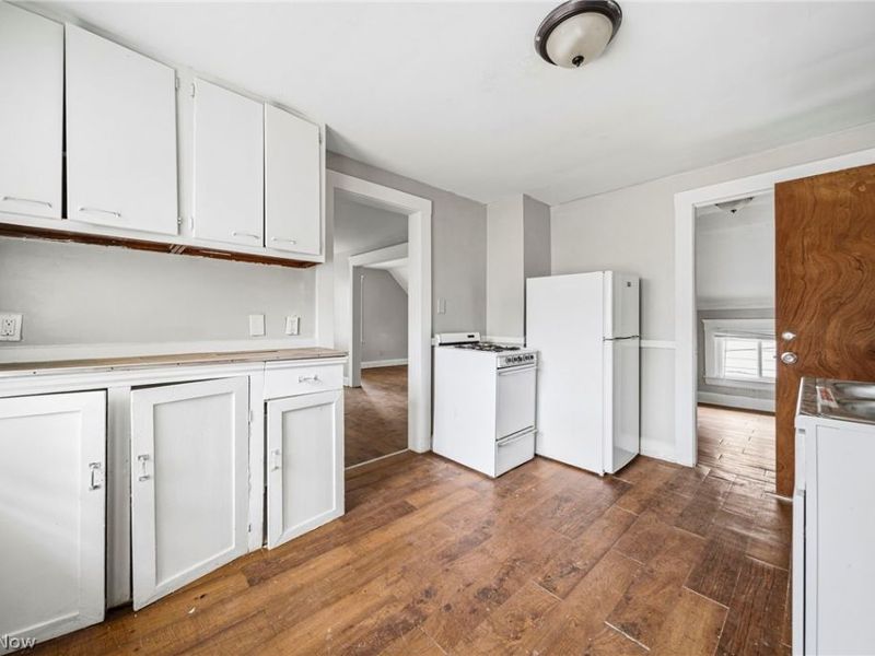 3658 E 55th Street, Cleveland, OH 44105 Photo 16