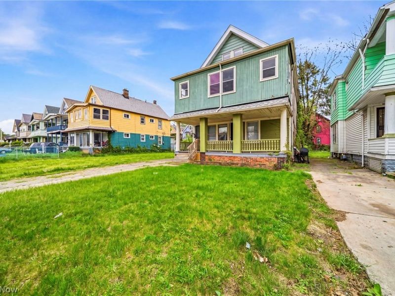13504 Ashburton Avenue, Cleveland, OH 44110 Photo 2