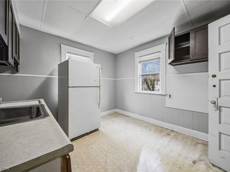 13504 Ashburton Avenue, Cleveland, OH 44110 Photo 25