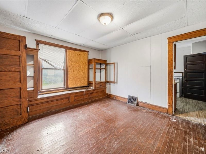 13504 Ashburton Avenue, Cleveland, OH 44110 Photo 6