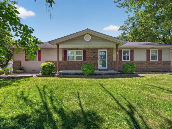 827 Troy Road, Washington, IN 47501