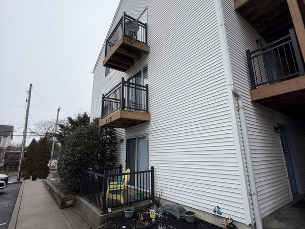 609 16th Avenue, Unit 4, Belmar, NJ 07719