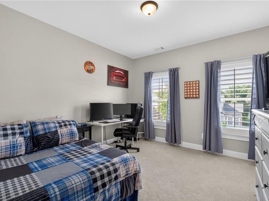 Property Image 39