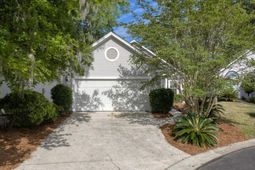 2461 Shadowcreek Court photo 4