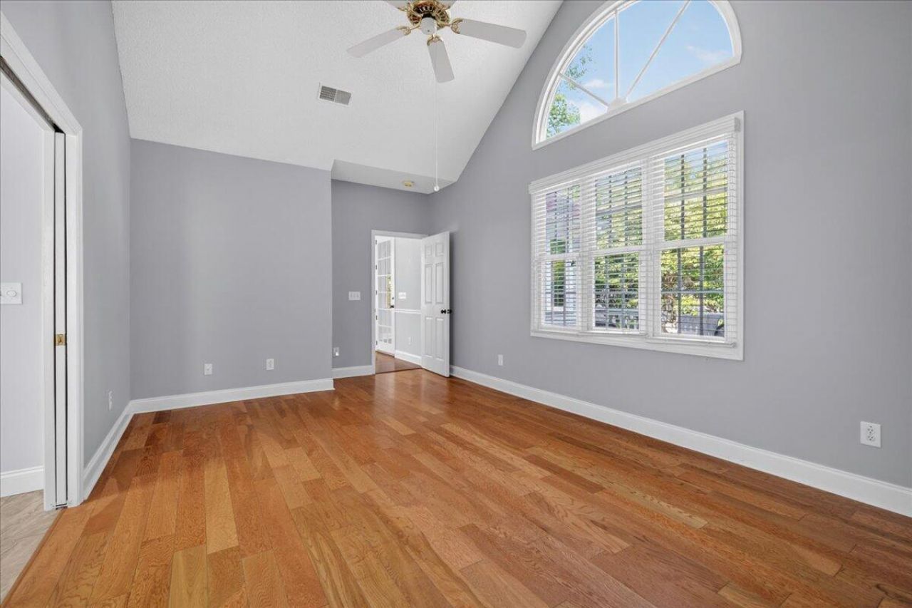 2461 Shadowcreek Court Photo 32
