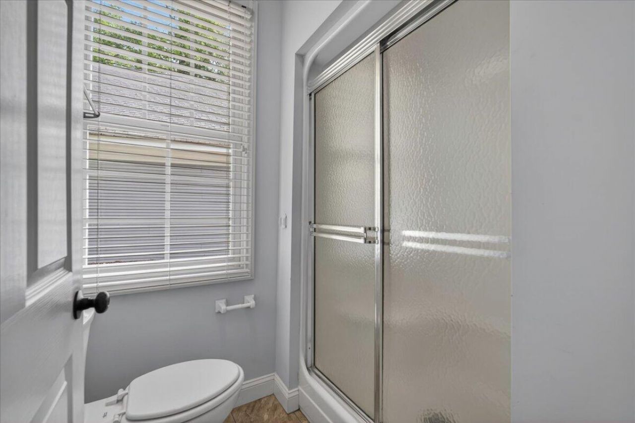 2461 Shadowcreek Court Photo 35