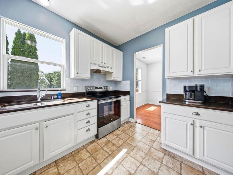 1287 Hickory Valley Drive , Blacklick, OH 43004 Photo 8