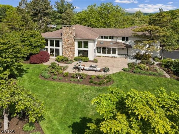 39 Eagle Nest Rd, Morris, NJ 07960