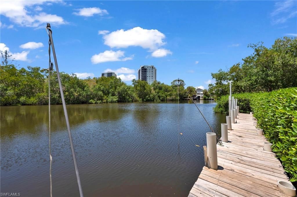 718 Pan Am Ave, Naples, FL 34110 Photo
