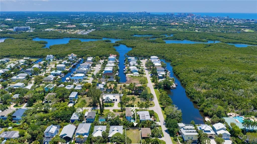 718 Pan Am Ave, Naples, FL 34110 Photo