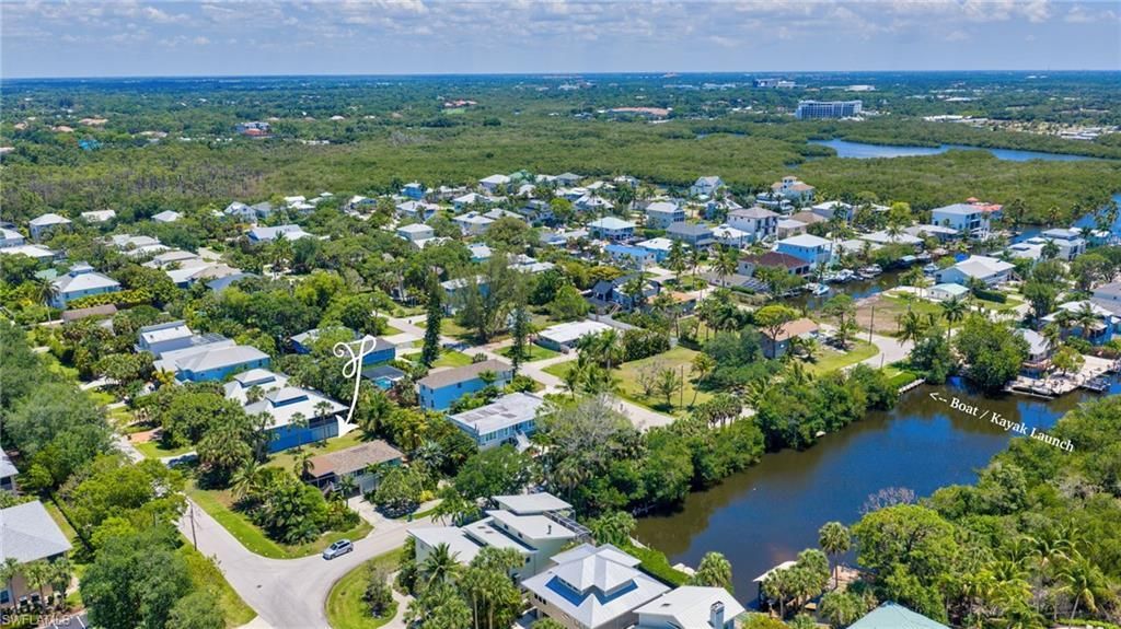 718 Pan Am Ave, Naples, FL 34110 Photo