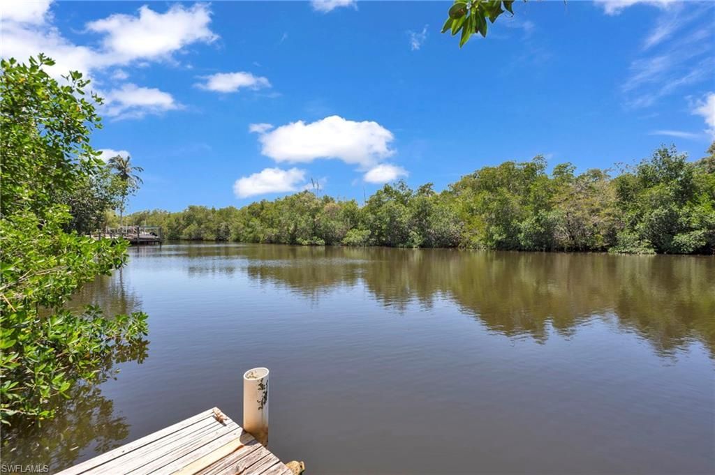 718 Pan Am Ave, Naples, FL 34110 Photo