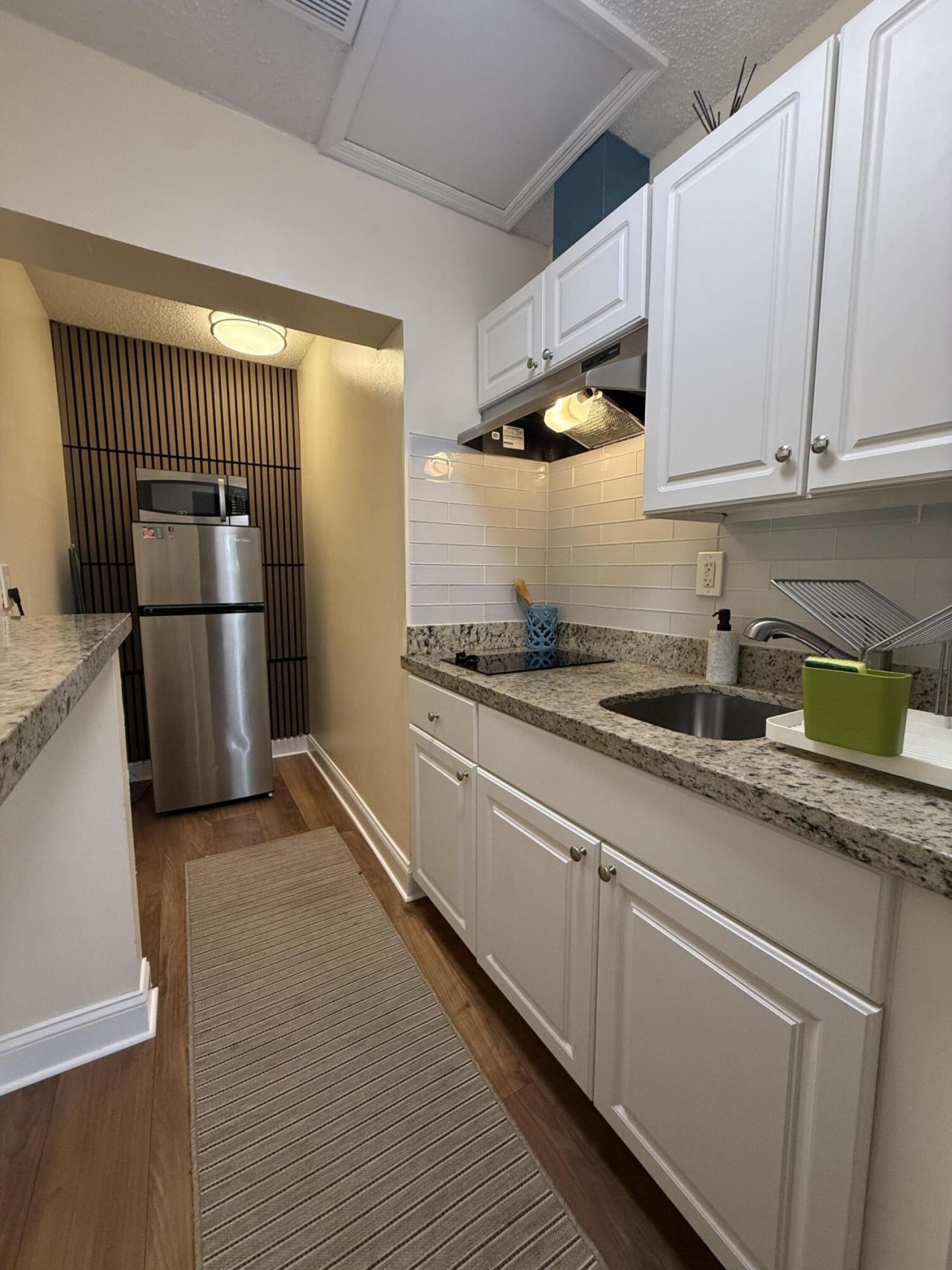 803 NE 2nd Avenue, Unit Studio, Delray Beach, FL 33444 Photo