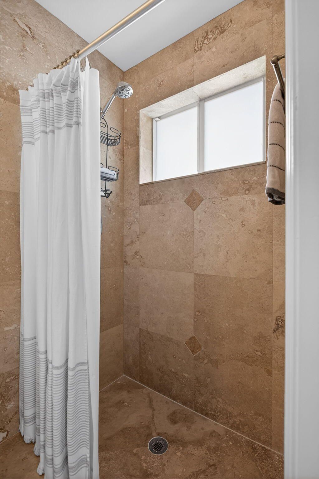 451 NE 48th Court, Oakland Park, FL 33334 Photo