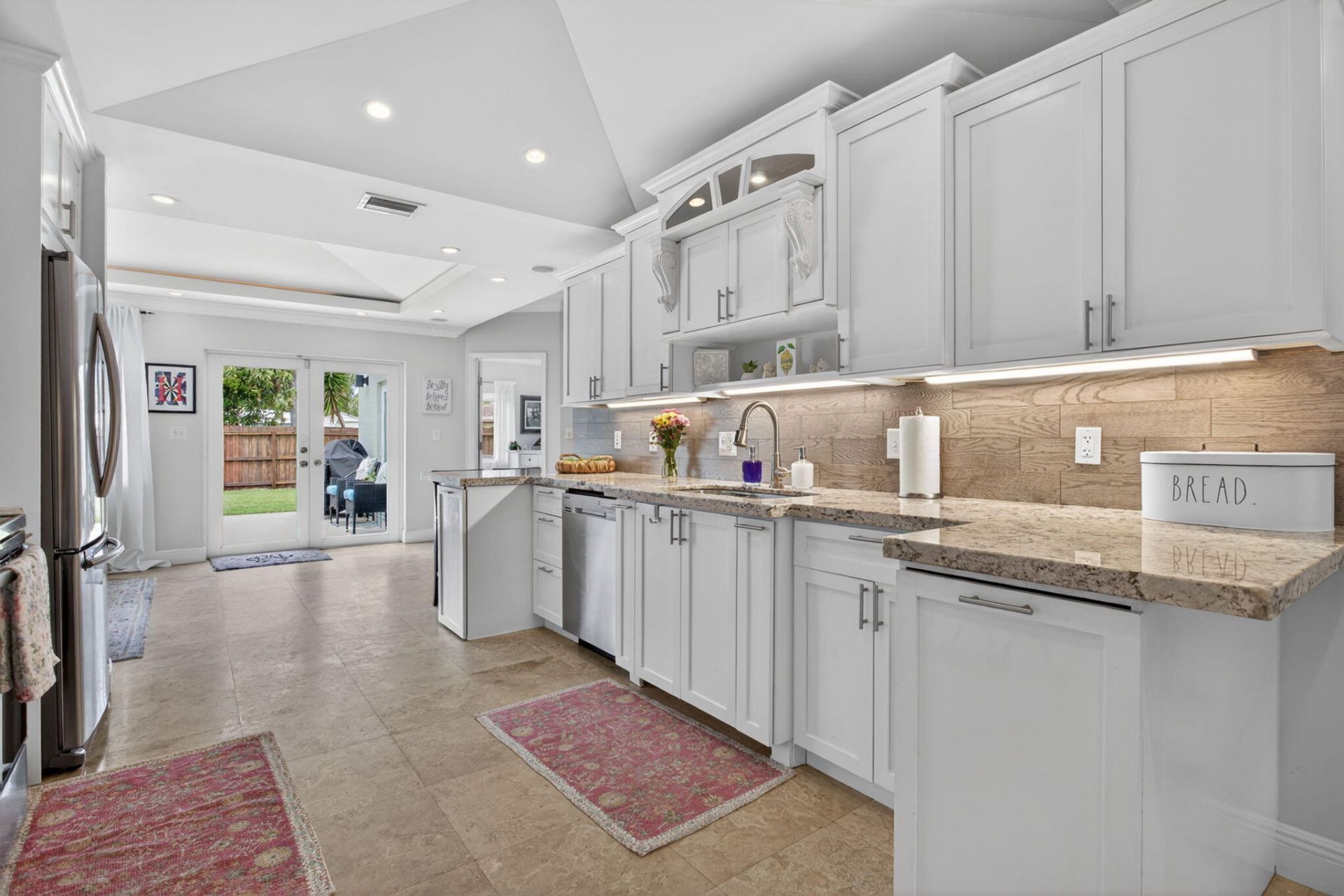 451 NE 48th Court, Oakland Park, FL 33334 Photo