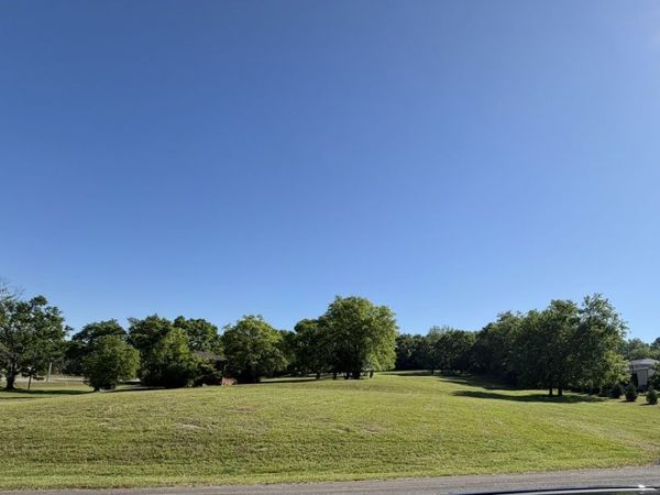 104 Ellen Dr, Goodlettsville, TN 37072
