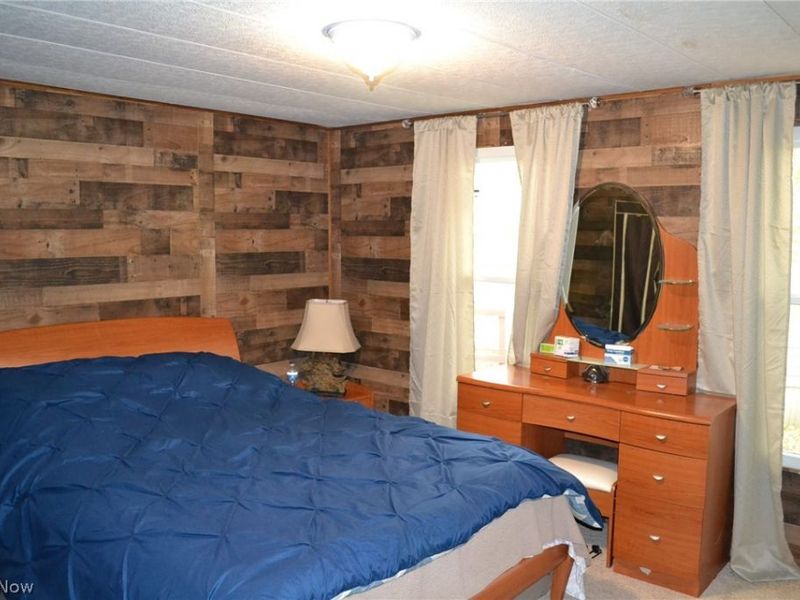 229 Lake Shore Terrace, Warren, OH 44481 Photo 22