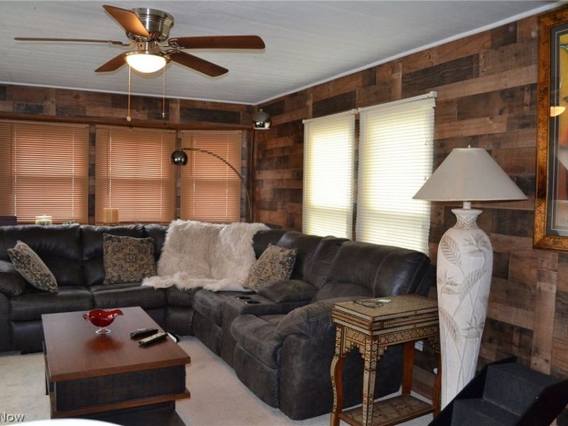 229 Lake Shore Terrace, Warren, OH 44481 Photo 7