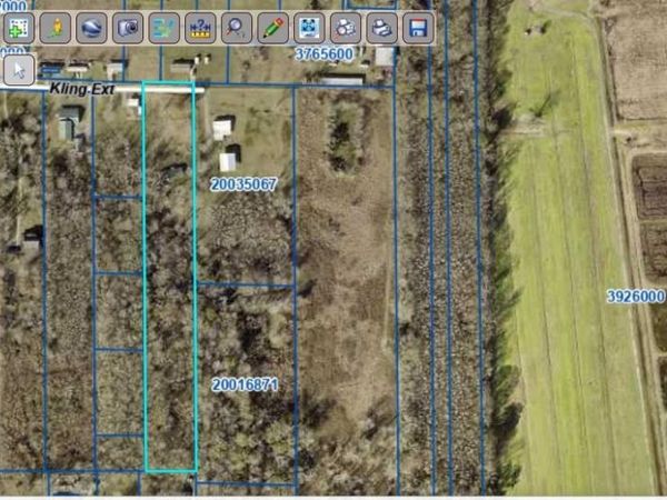11257 Kling Extension Rd, Geismar, LA 70737